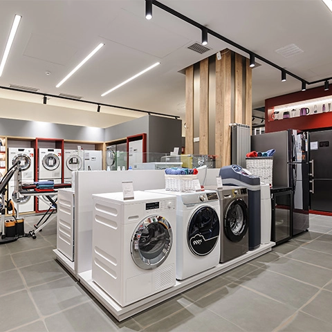 Responding to Negative Voice of Customer Feedback in a Retail Store